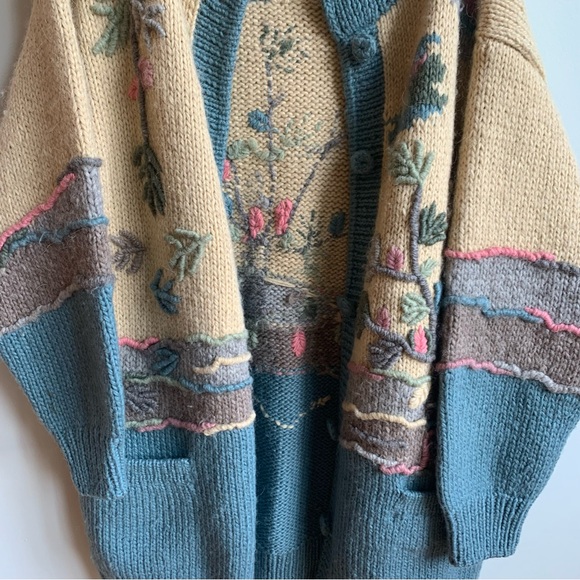 Floral Knit Women's wool Sweater - Picture 8 of 16